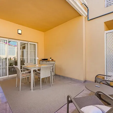 Yucca Park 1 Bed 아파트 *