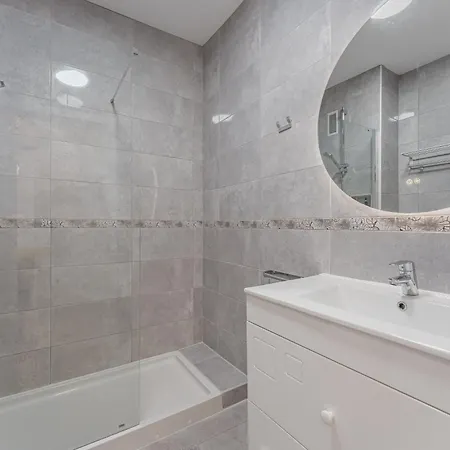 아파트 Yucca Park 1 Bed 아데제
