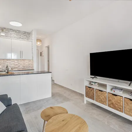 Yucca Park 1 Bed * Costa Adeje (Tenerife)